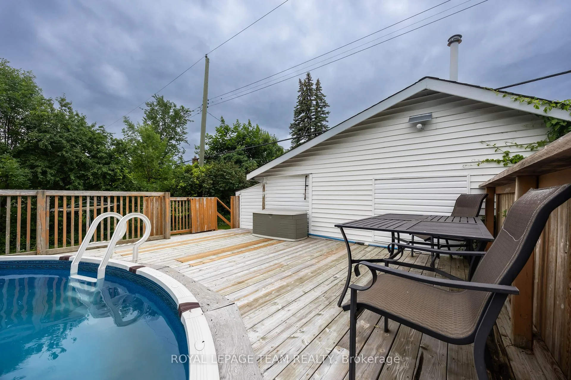 Photo 49 of 1293 Woodside Drive, Ottawa, Copeland Park — HOMEH