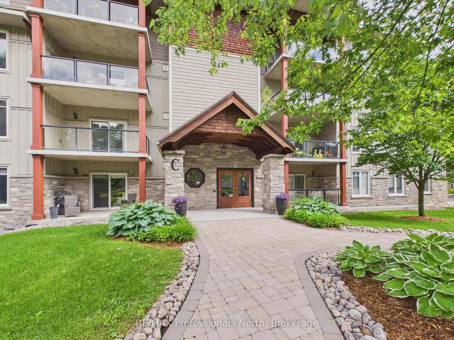 Photo 1 of Unit 201, 391C Manitoba Street, Bracebridge, Macaulay — HOMEH