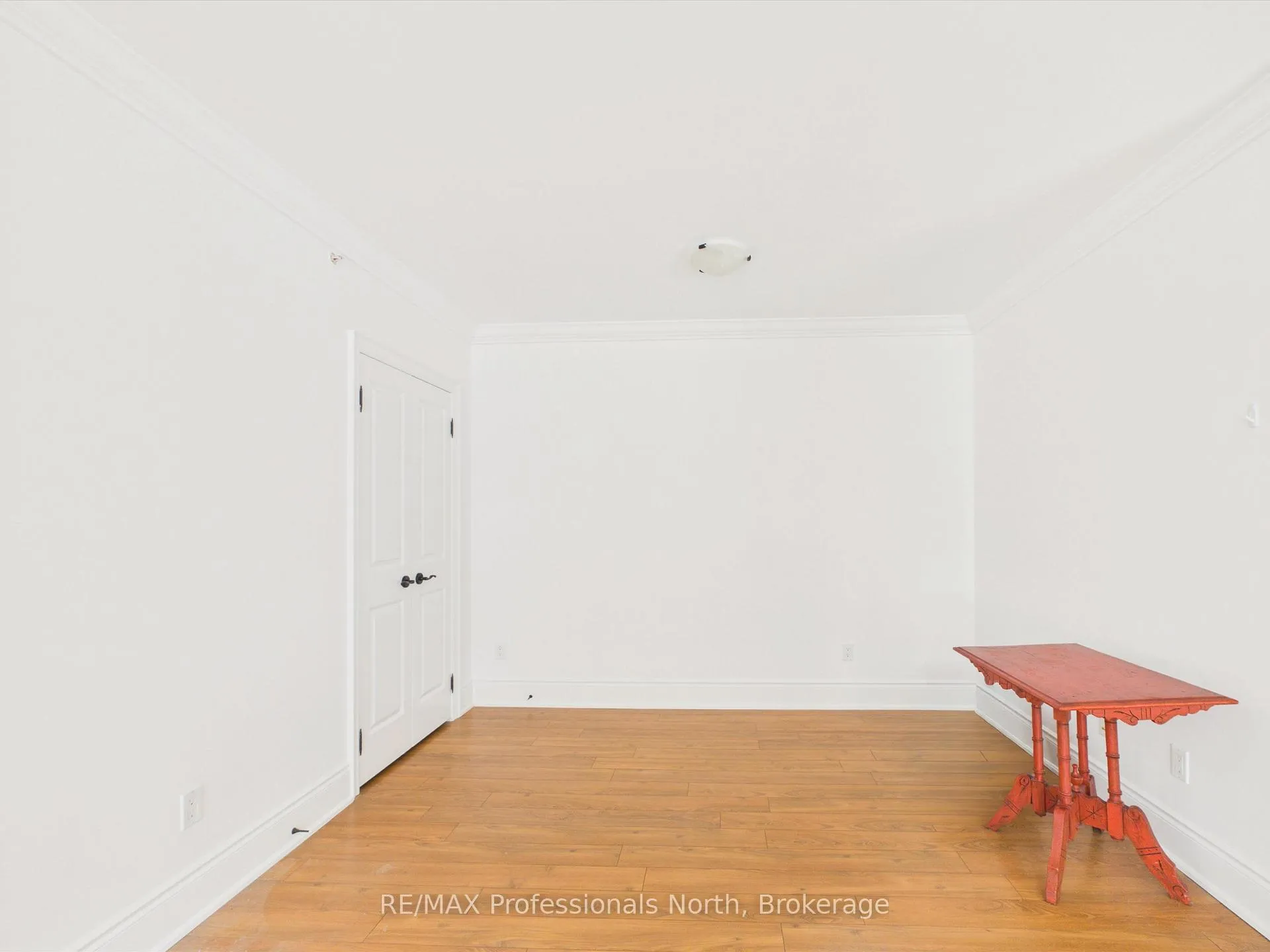 Photo 10 of Unit 201, 391C Manitoba Street, Bracebridge, Macaulay — HOMEH