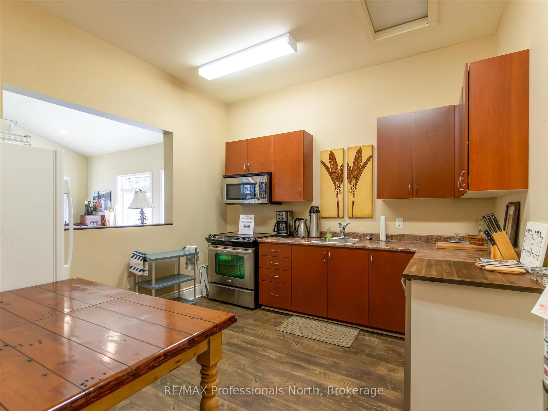 Photo 26 of Unit 201, 391C Manitoba Street, Bracebridge, Macaulay — HOMEH