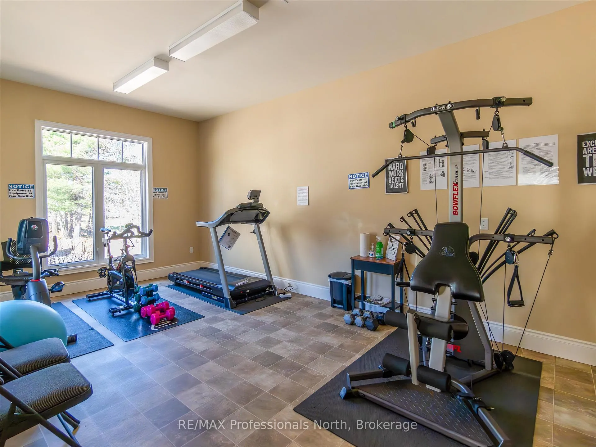Photo 30 of Unit 201, 391C Manitoba Street, Bracebridge, Macaulay — HOMEH