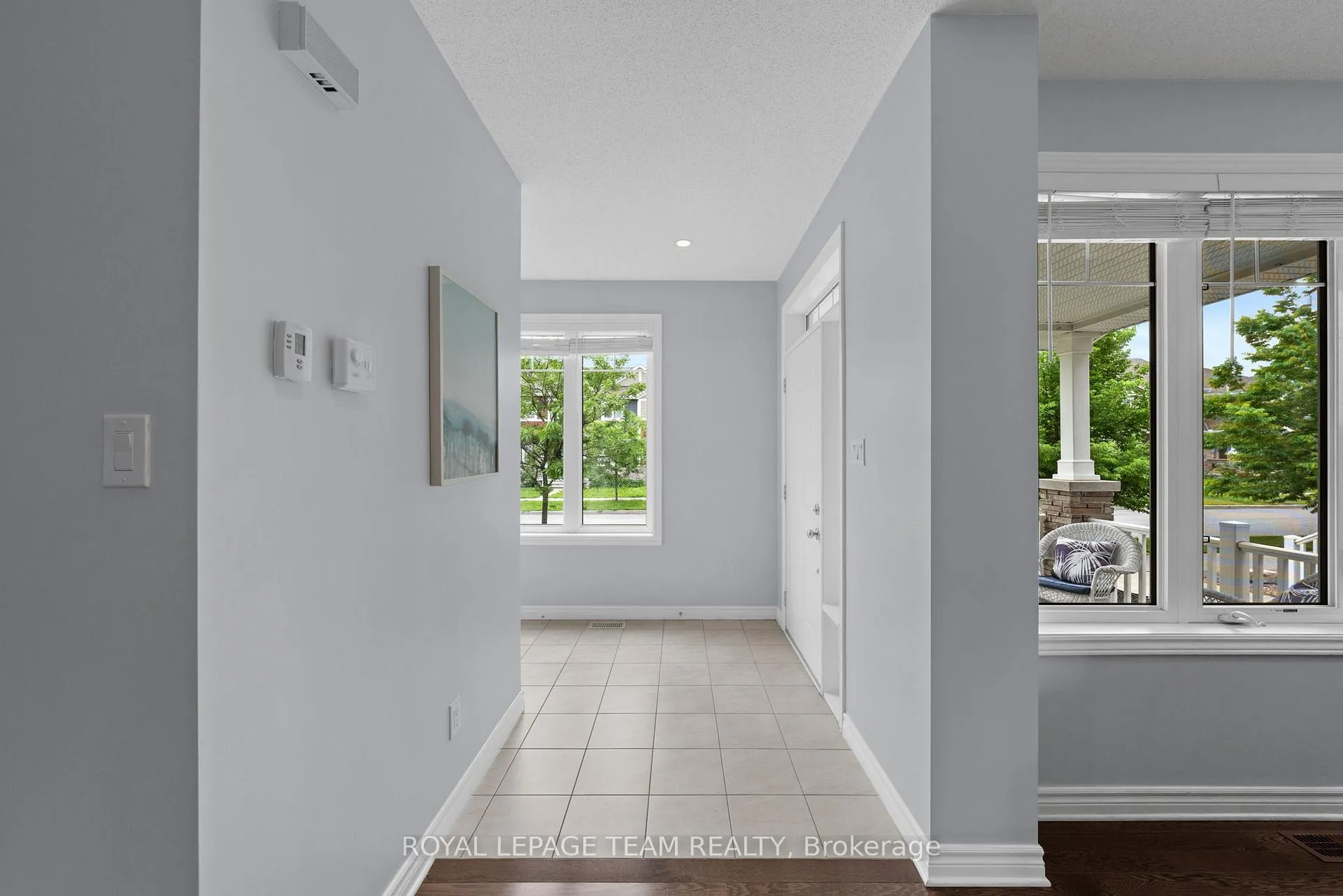 Photo 4 of 431 Sweetflag Street, Ottawa, Barrhaven - Longfields — HOMEH