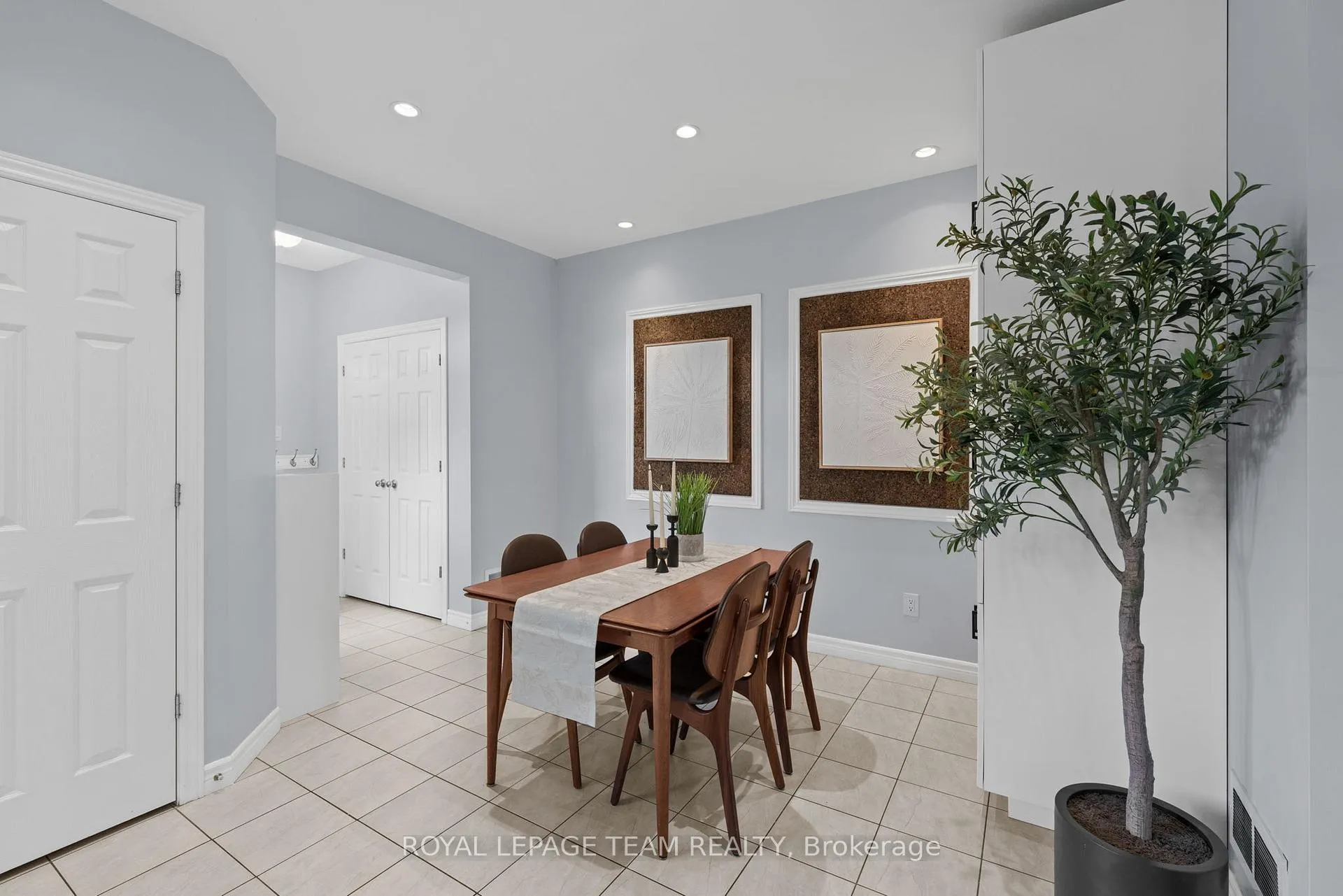 Photo 15 of 431 Sweetflag Street, Ottawa, Barrhaven - Longfields — HOMEH