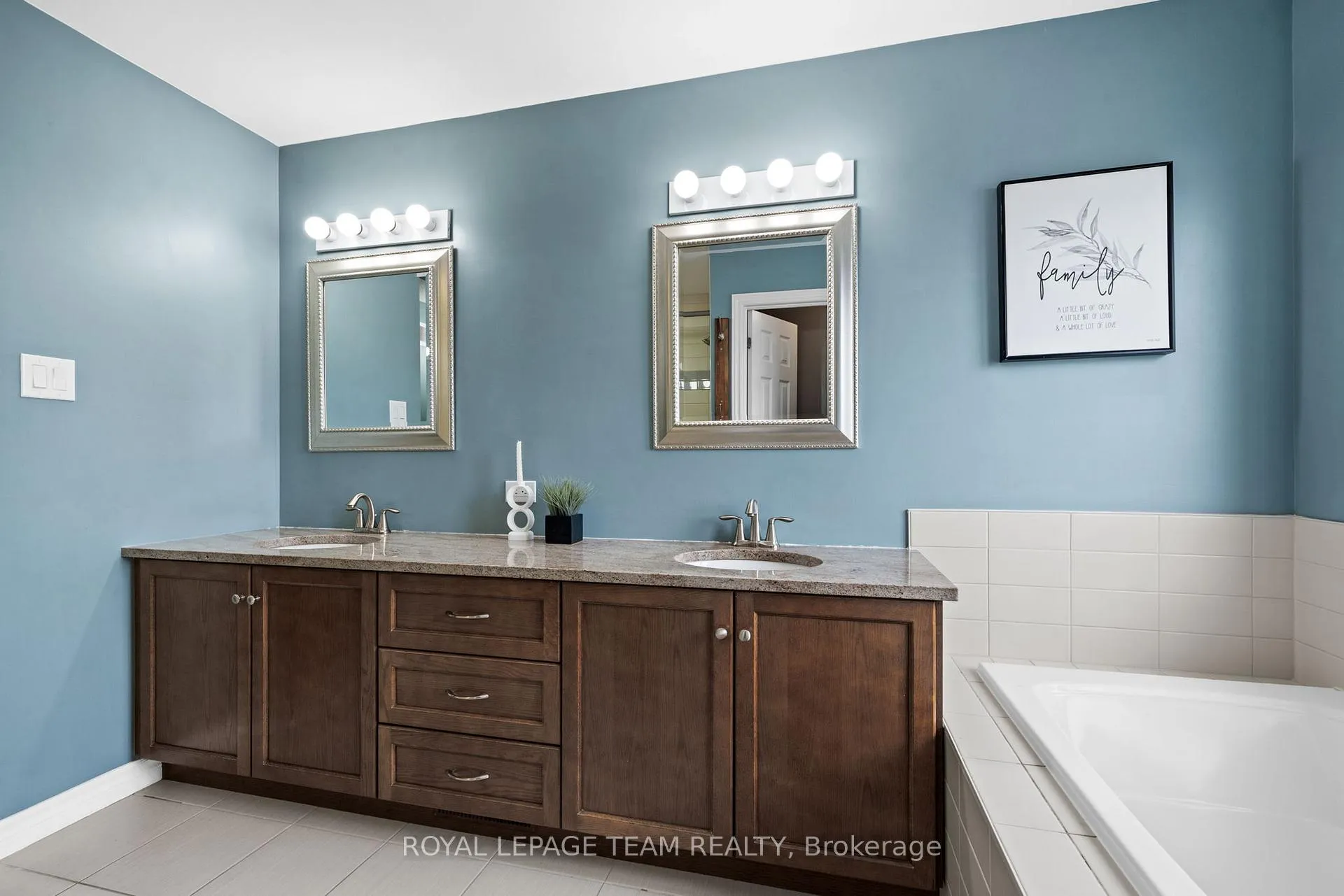 Photo 25 of 431 Sweetflag Street, Ottawa, Barrhaven - Longfields — HOMEH
