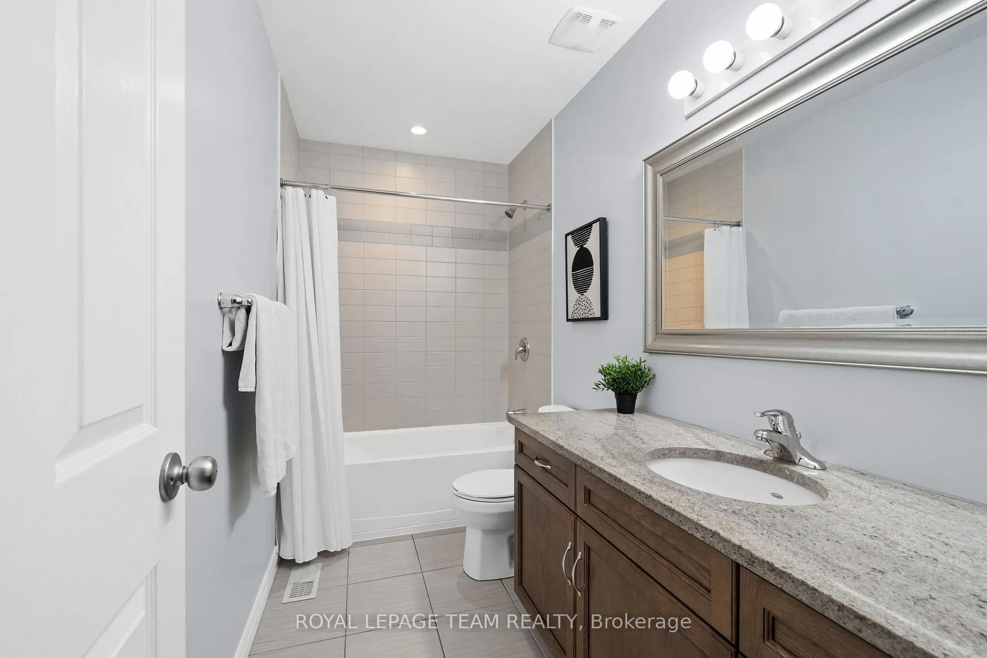 Photo 30 of 431 Sweetflag Street, Ottawa, Barrhaven - Longfields — HOMEH