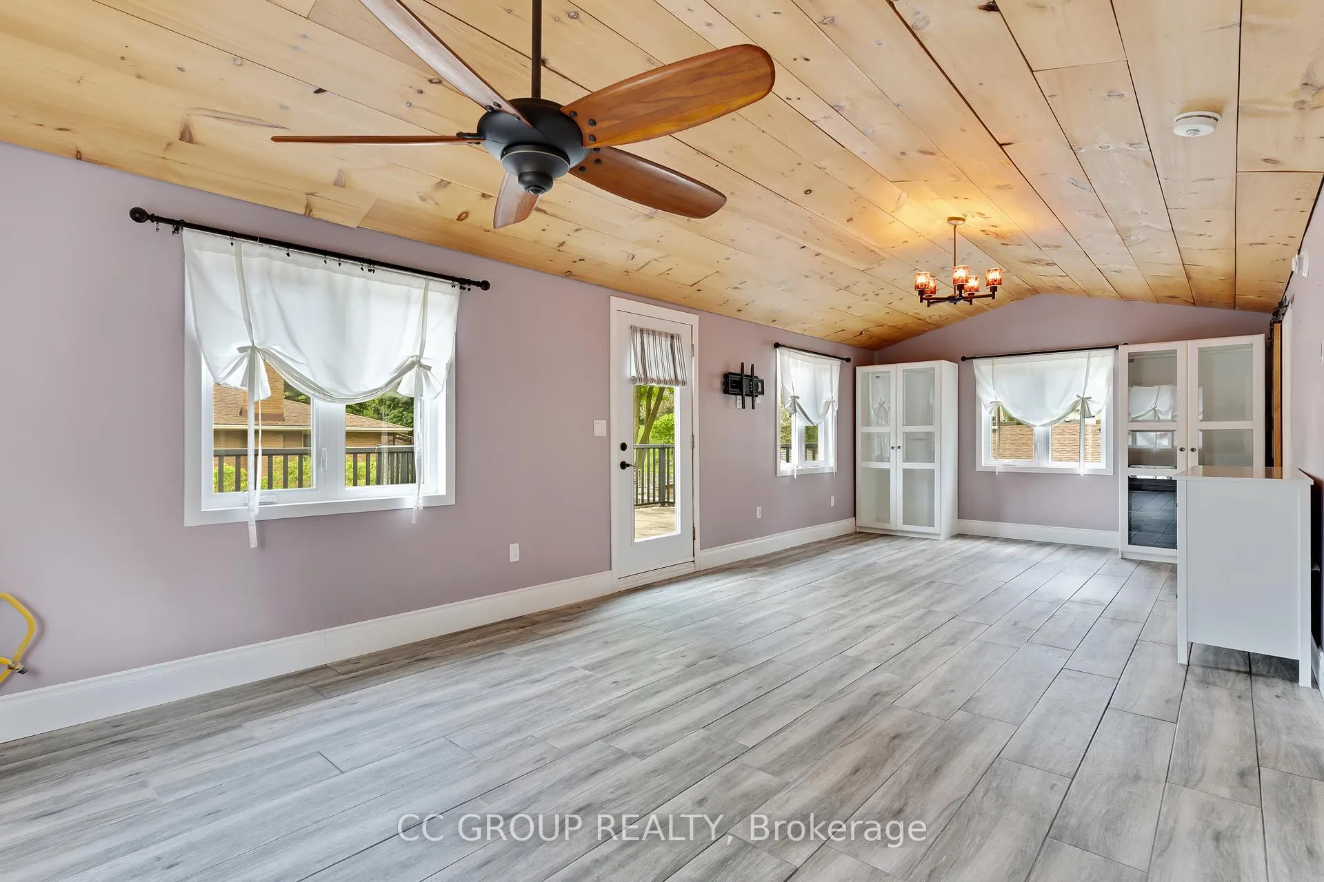 Photo 19 of 542 Huron Street, Wilmot, New Hamburg — HOMEH