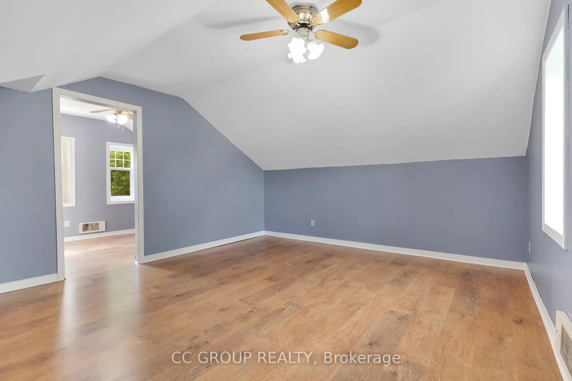 Photo 27 of 542 Huron Street, Wilmot, New Hamburg — HOMEH