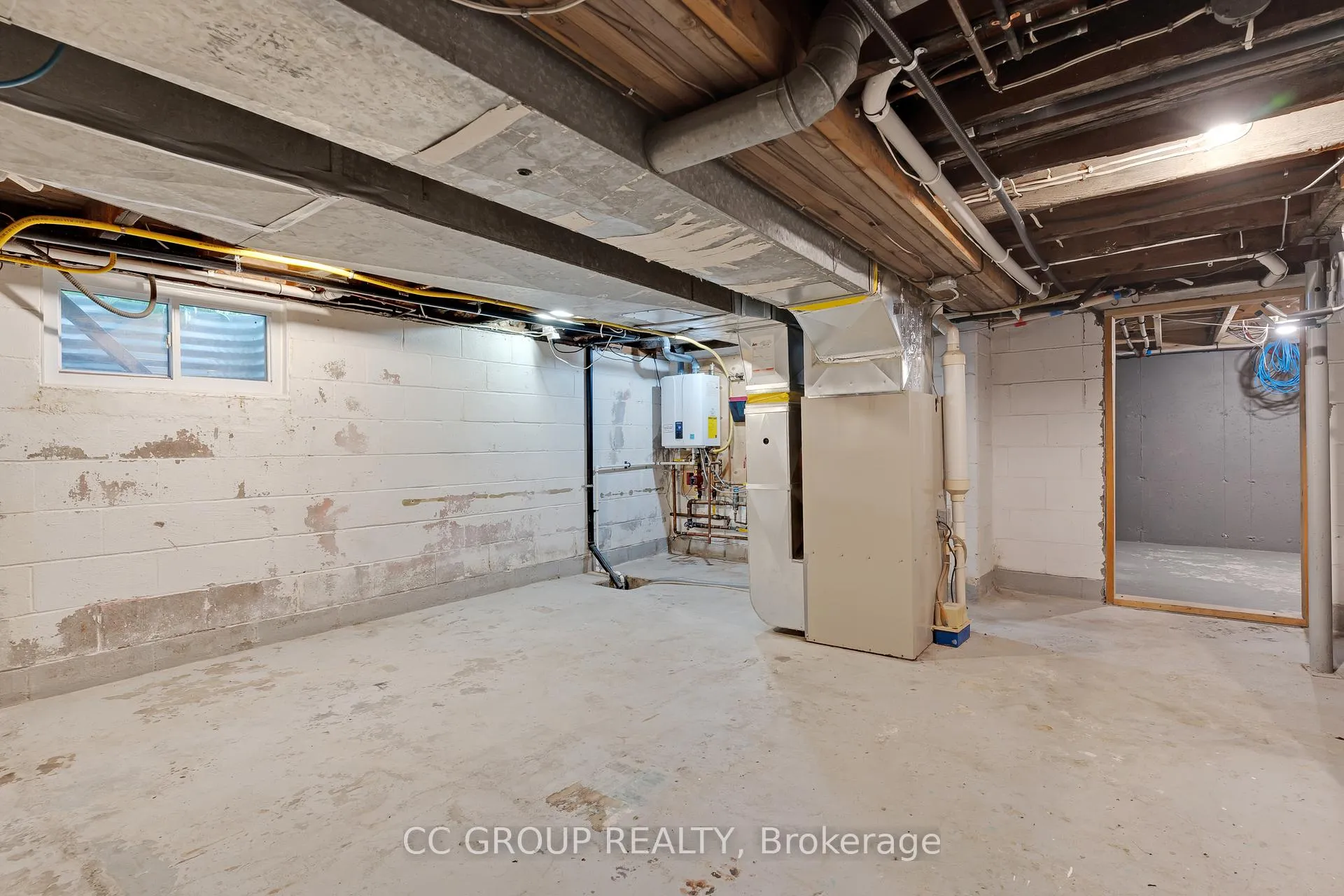 Photo 30 of 542 Huron Street, Wilmot, New Hamburg — HOMEH