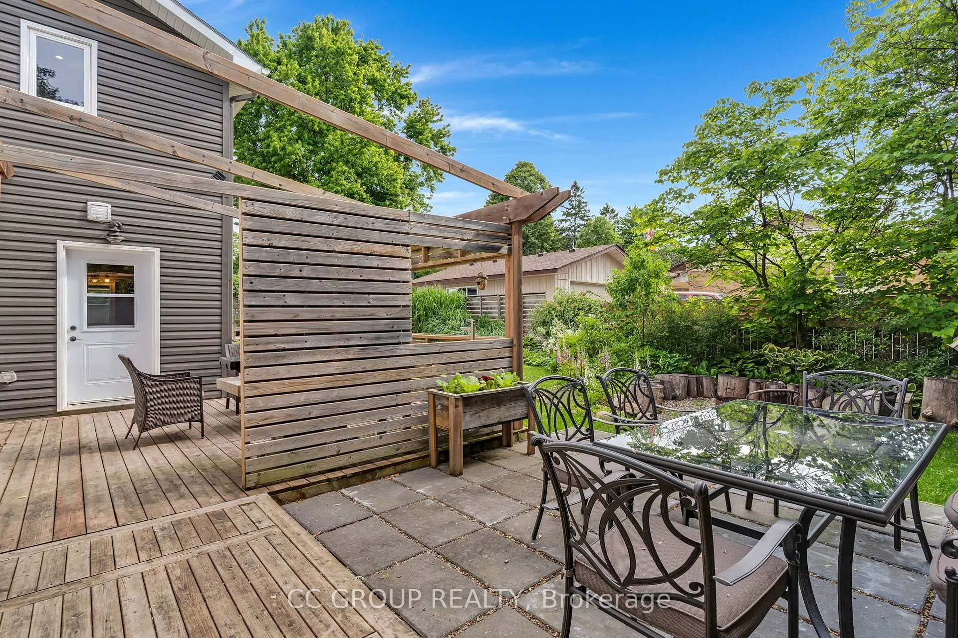 Photo 35 of 542 Huron Street, Wilmot, New Hamburg — HOMEH