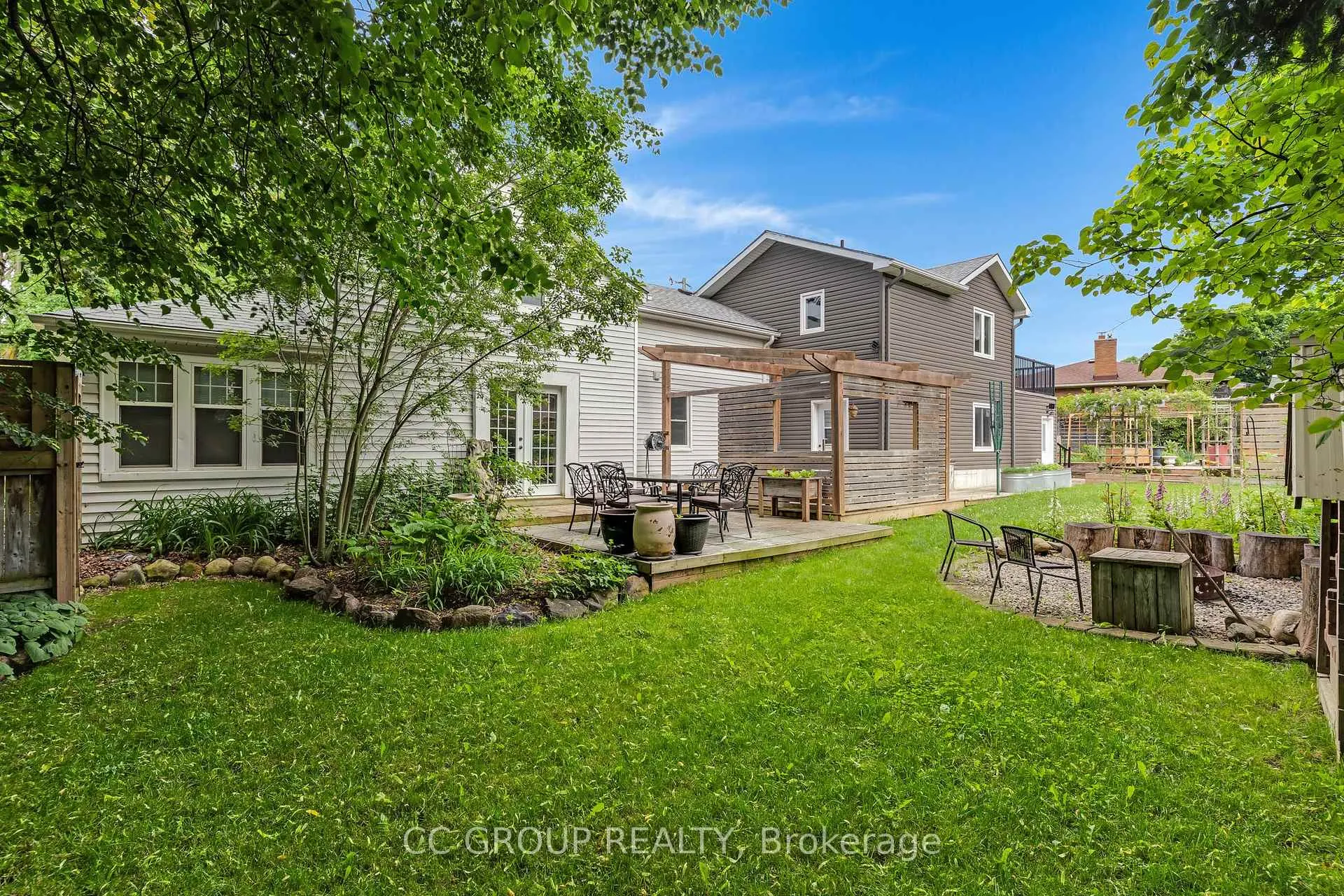 Photo 36 of 542 Huron Street, Wilmot, New Hamburg — HOMEH