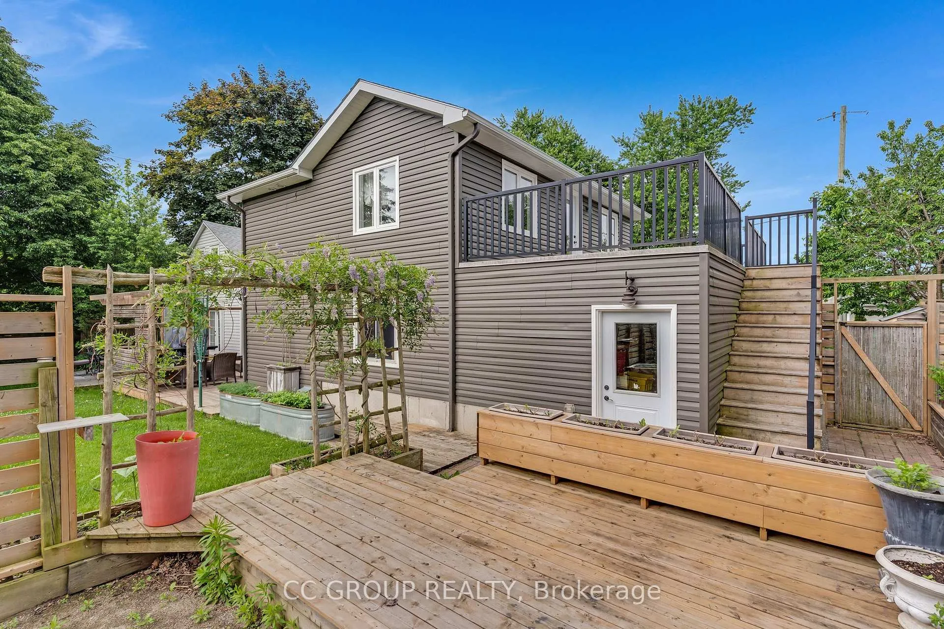 Photo 40 of 542 Huron Street, Wilmot, New Hamburg — HOMEH