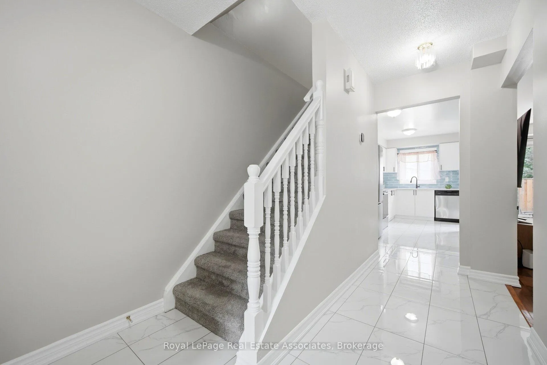 Photo 18 of Unit 86, 611 Galahad Drive, Oshawa, Eastdale — HOMEH