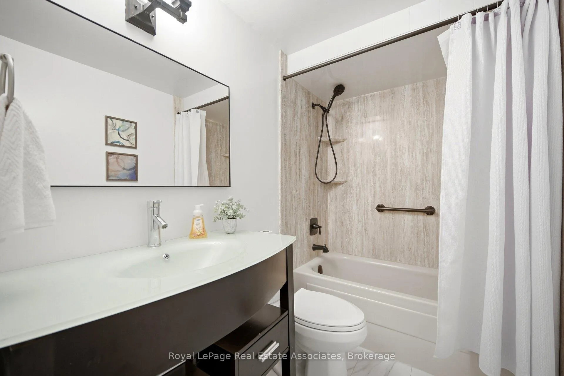 Photo 29 of Unit 86, 611 Galahad Drive, Oshawa, Eastdale — HOMEH