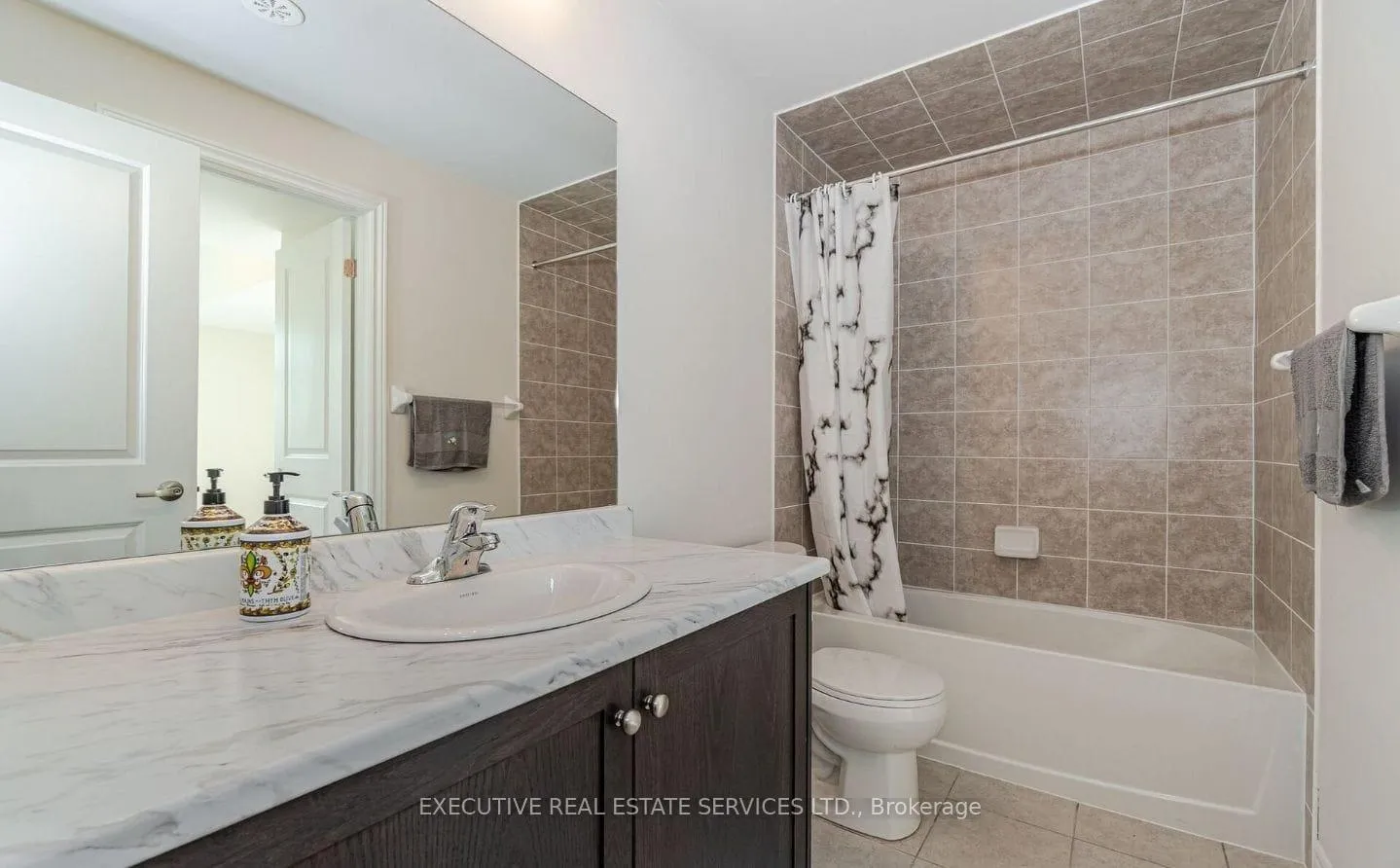 Photo 6 of Unit 101, 20 Halliford Place E, Brampton, Bram East — HOMEH