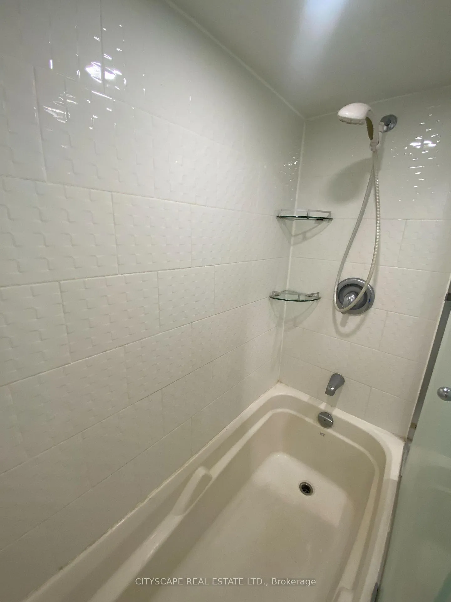 Photo 40 of Unit BSMT A, 135 Bonham Bsmt Boulevard, Mississauga, Streetsville — HOMEH