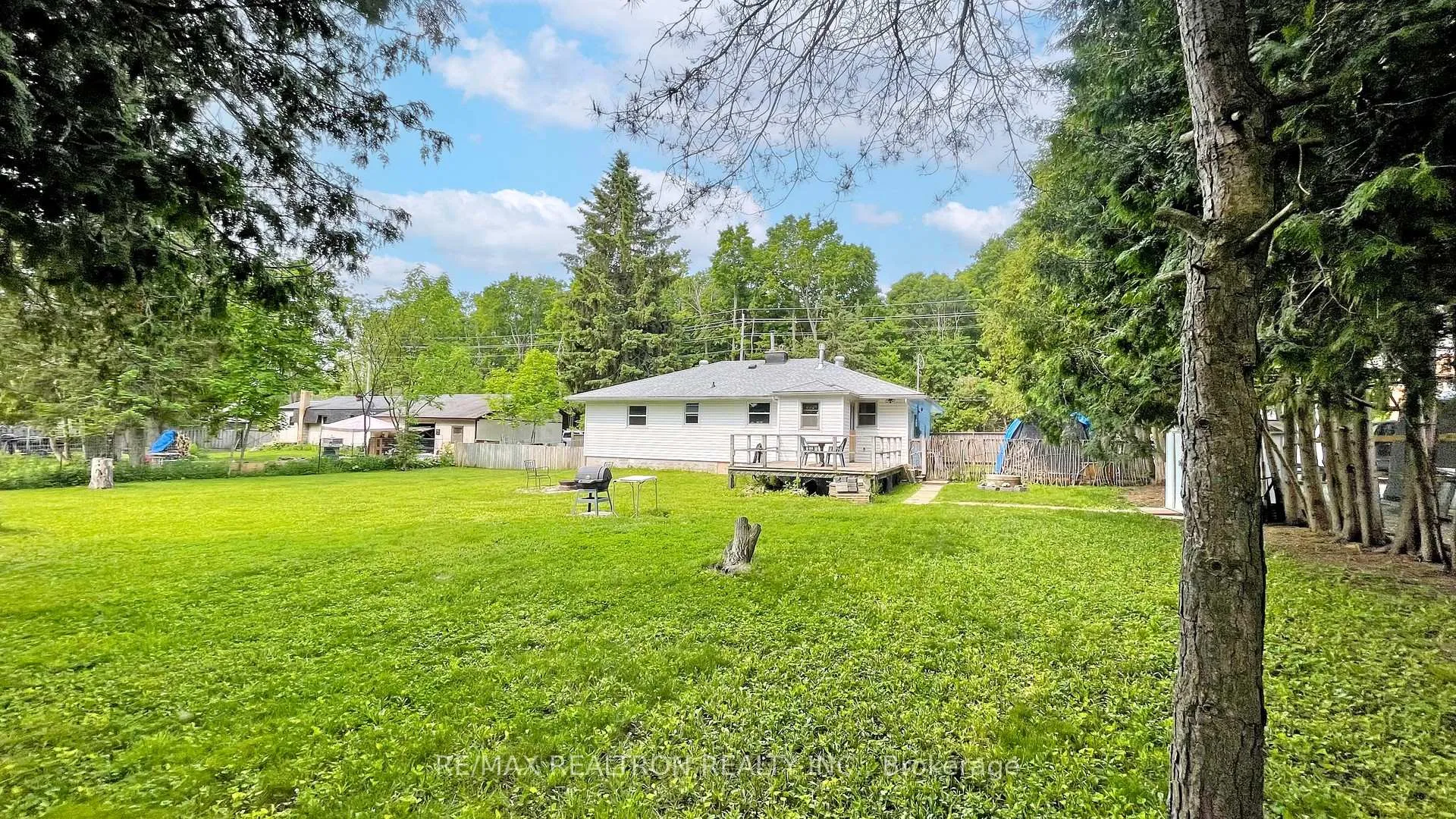 Photo 30 of 2807 25th Side Road, Innisfil, Rural Innisfil — HOMEH