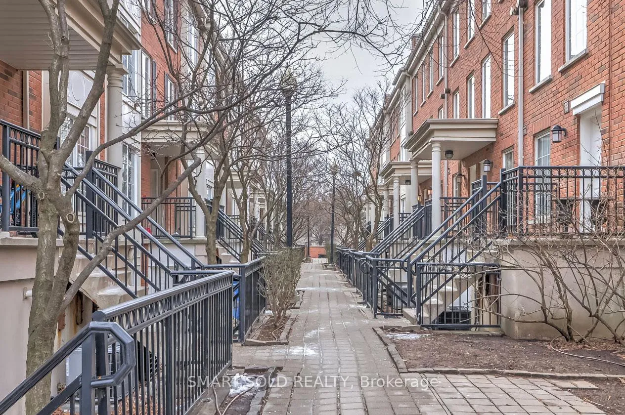 Photo 3 of Unit 679, 3 Everson Drive, North York, Willowdale East — HOMEH