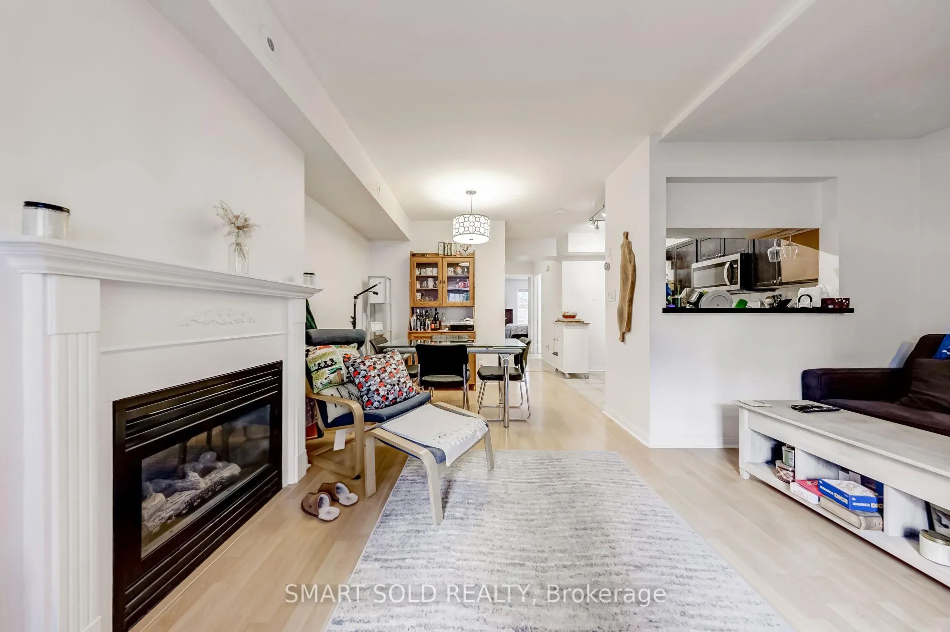 Photo 8 of Unit 679, 3 Everson Drive, North York, Willowdale East — HOMEH