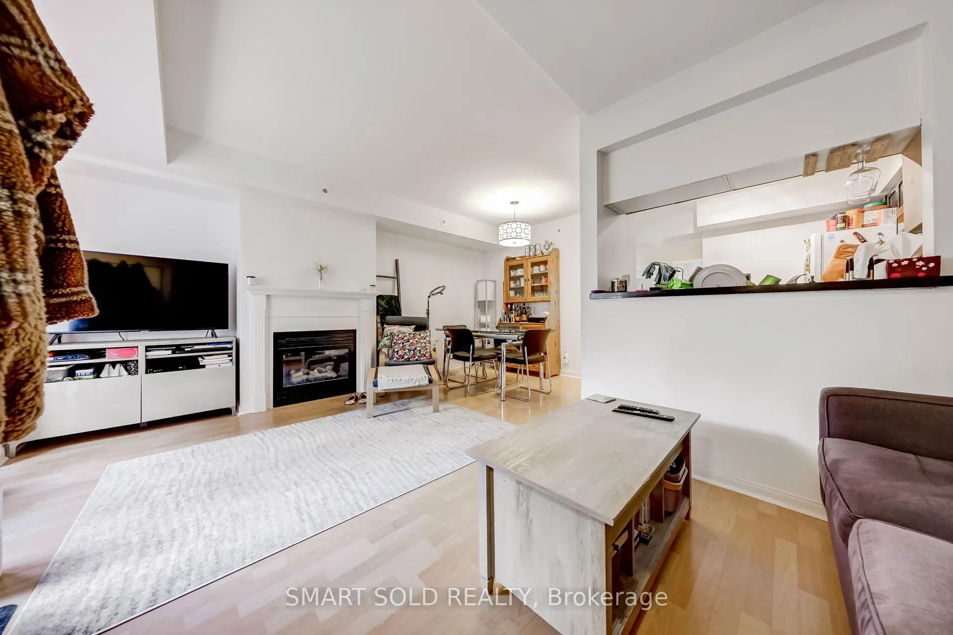 Photo 10 of Unit 679, 3 Everson Drive, North York, Willowdale East — HOMEH