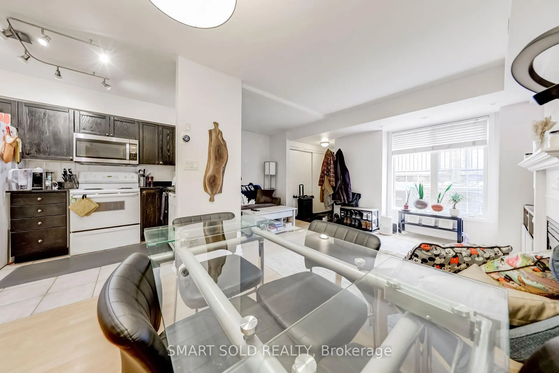 Photo 12 of Unit 679, 3 Everson Drive, North York, Willowdale East — HOMEH