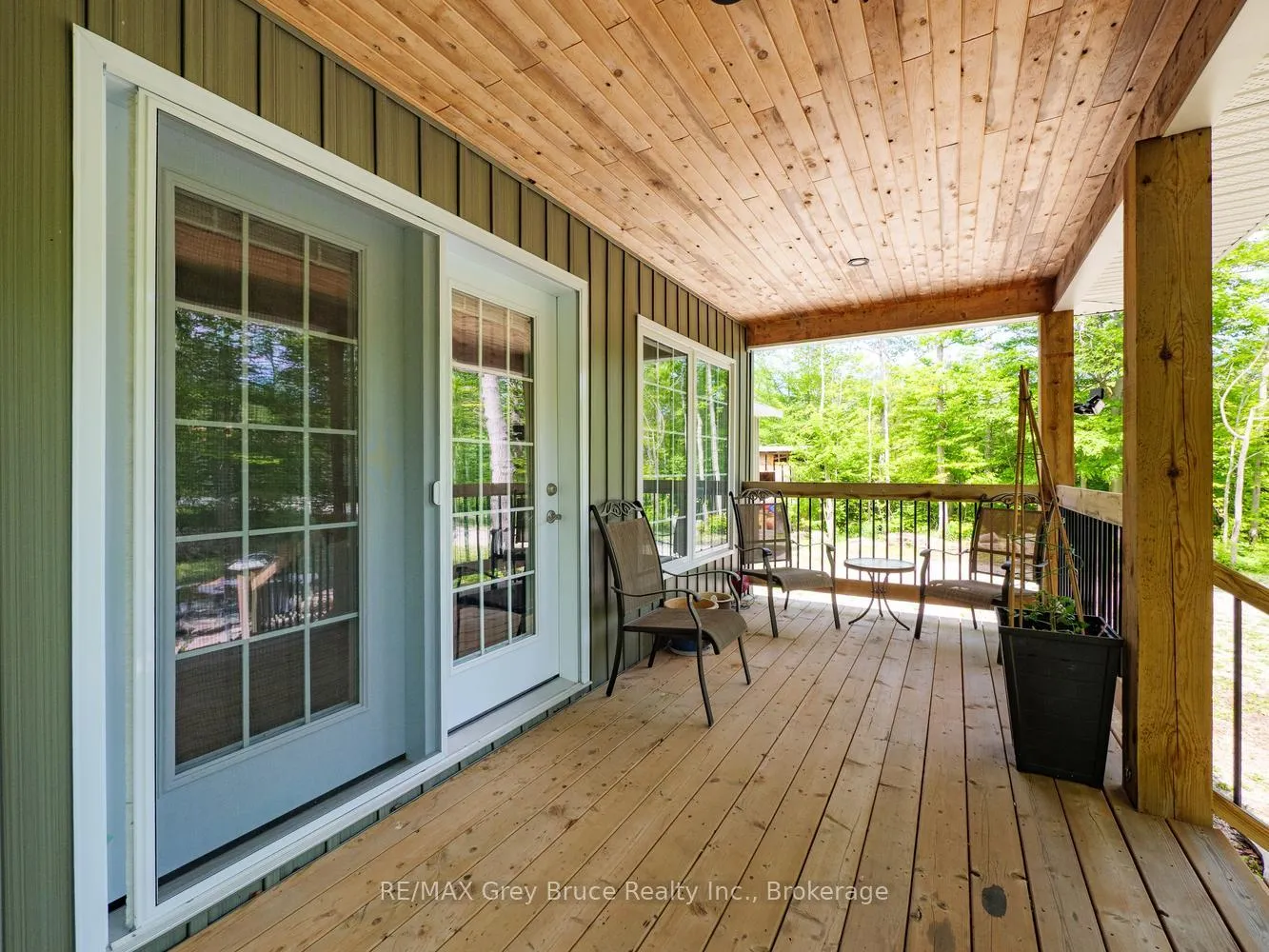 Photo 4 of 73 Maple Drive, Northern Bruce Peninsula — HOMEH