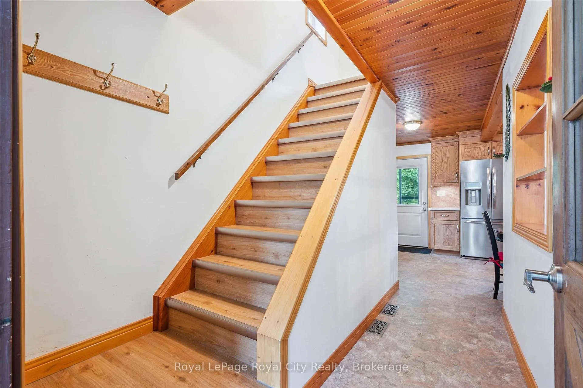 Photo 14 of 42 Inkerman Street, Guelph, Junction/Onward Willow — HOMEH