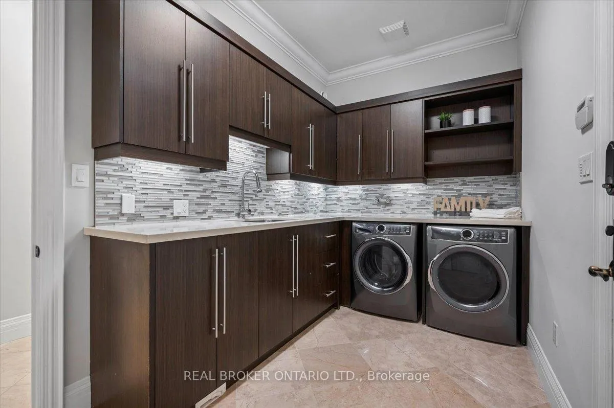 Photo 20 of 459 Deer Ridge Drive, Kitchener, Pioneer Tower West — HOMEH