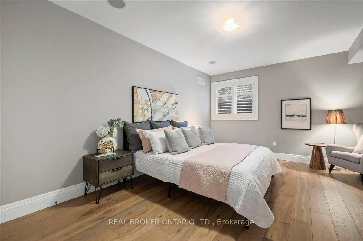 Photo 31 of 459 Deer Ridge Drive, Kitchener, Pioneer Tower West — HOMEH