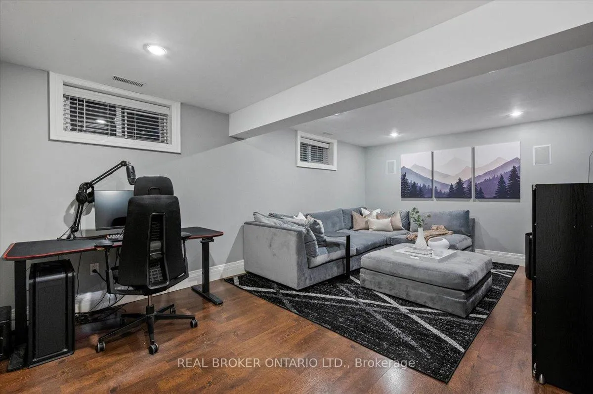 Photo 37 of 459 Deer Ridge Drive, Kitchener, Pioneer Tower West — HOMEH