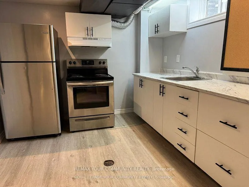 Photo 11 of 3237 Corry Crescent, Niagara Falls, Chippawa — HOMEH