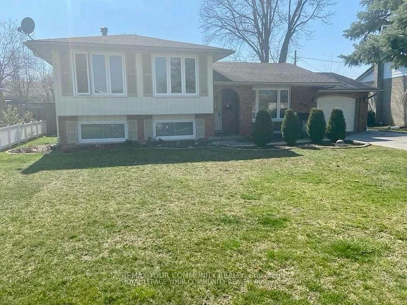 Photo 2 of 3237 Corry Crescent, Niagara Falls, Chippawa — HOMEH