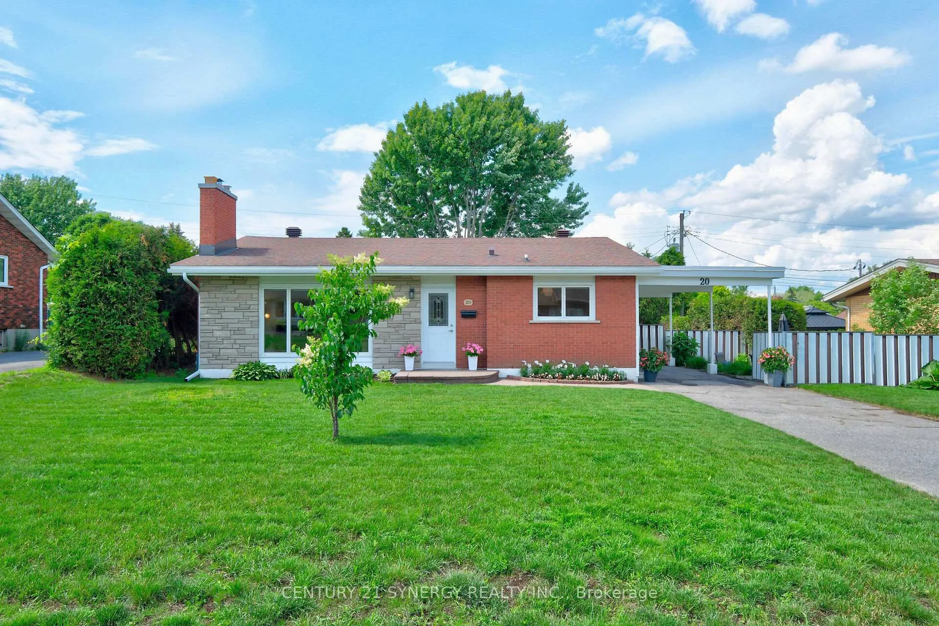Photo 1 of 20 Sherry Lane, Ottawa, Manordale — HOMEH