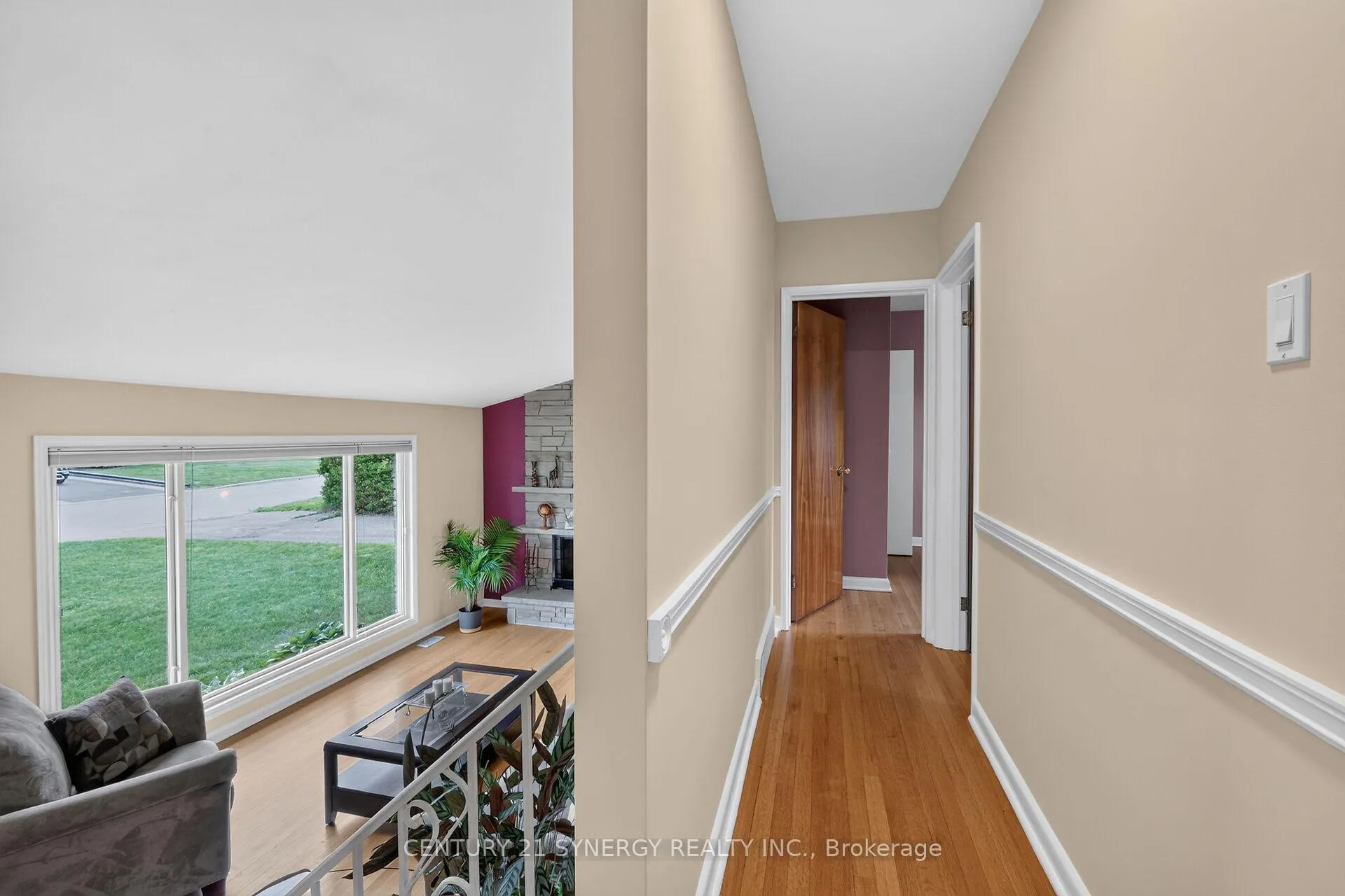 Photo 22 of 20 Sherry Lane, Ottawa, Manordale — HOMEH