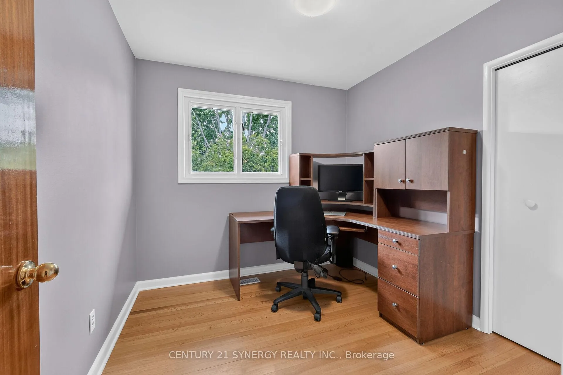 Photo 29 of 20 Sherry Lane, Ottawa, Manordale — HOMEH