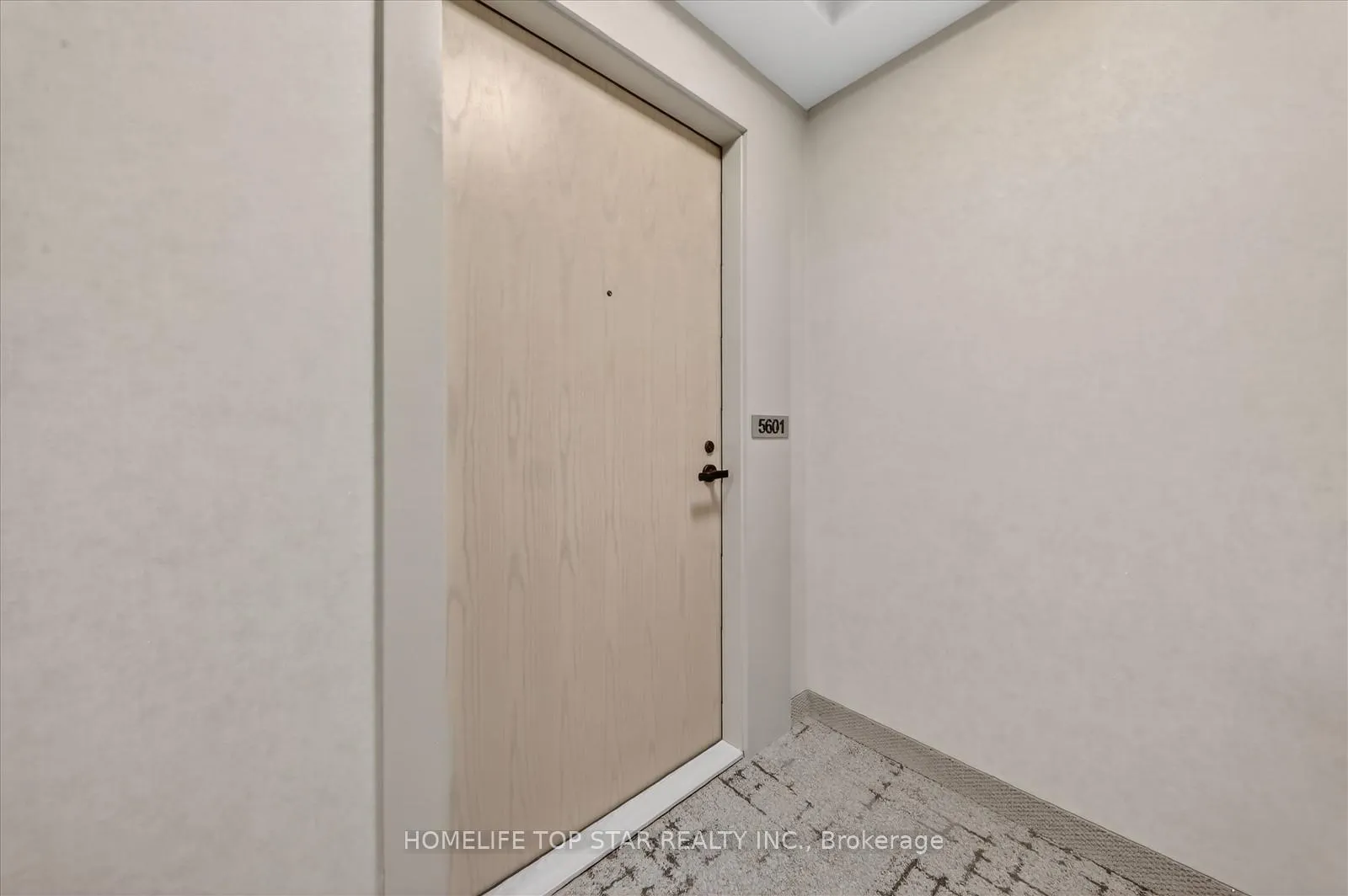Photo 11 of Unit 5601, 8 Interchange Way, Vaughan, Vaughan Corporate Centre — HOMEH