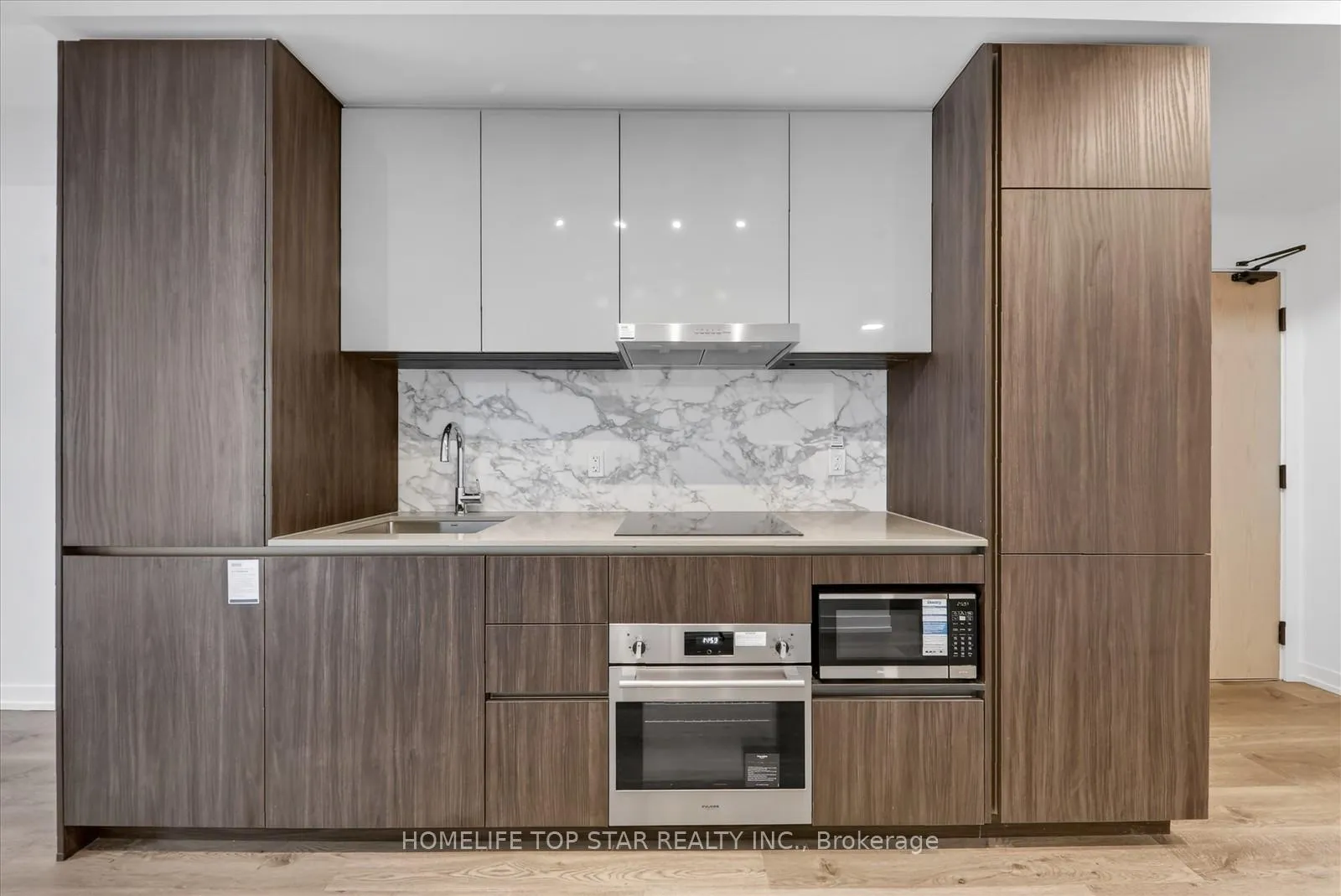 Photo 15 of Unit 5601, 8 Interchange Way, Vaughan, Vaughan Corporate Centre — HOMEH