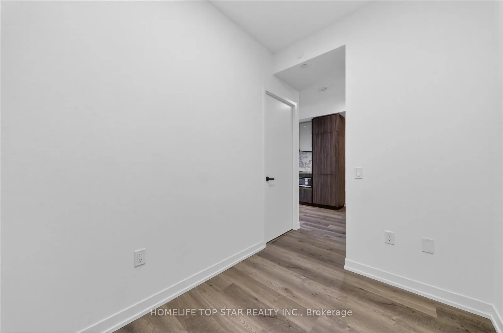 Photo 25 of Unit 5601, 8 Interchange Way, Vaughan, Vaughan Corporate Centre — HOMEH