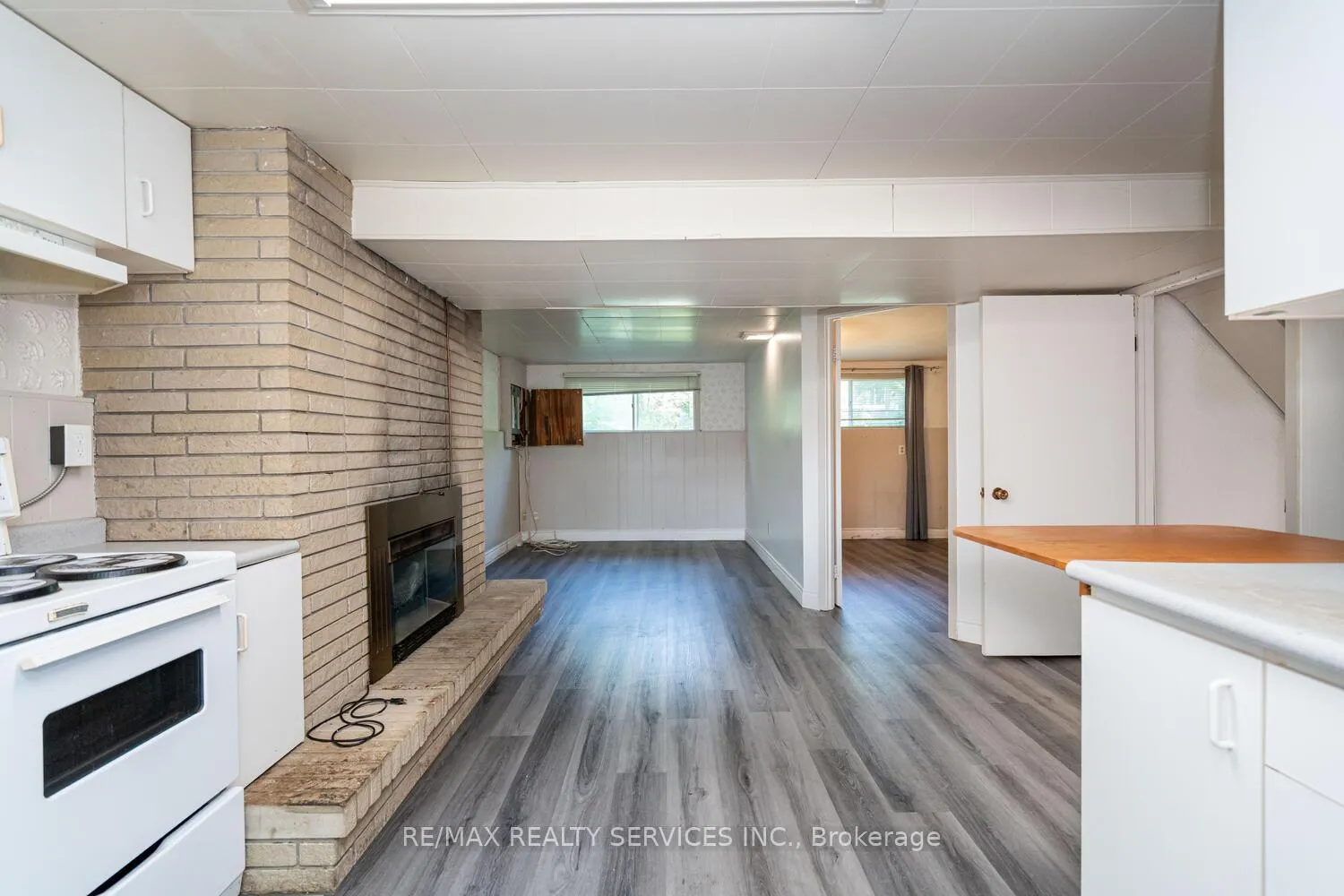 Photo 33 of 285 Thorncrest Drive, Waterloo, Lakeshore Village — HOMEH