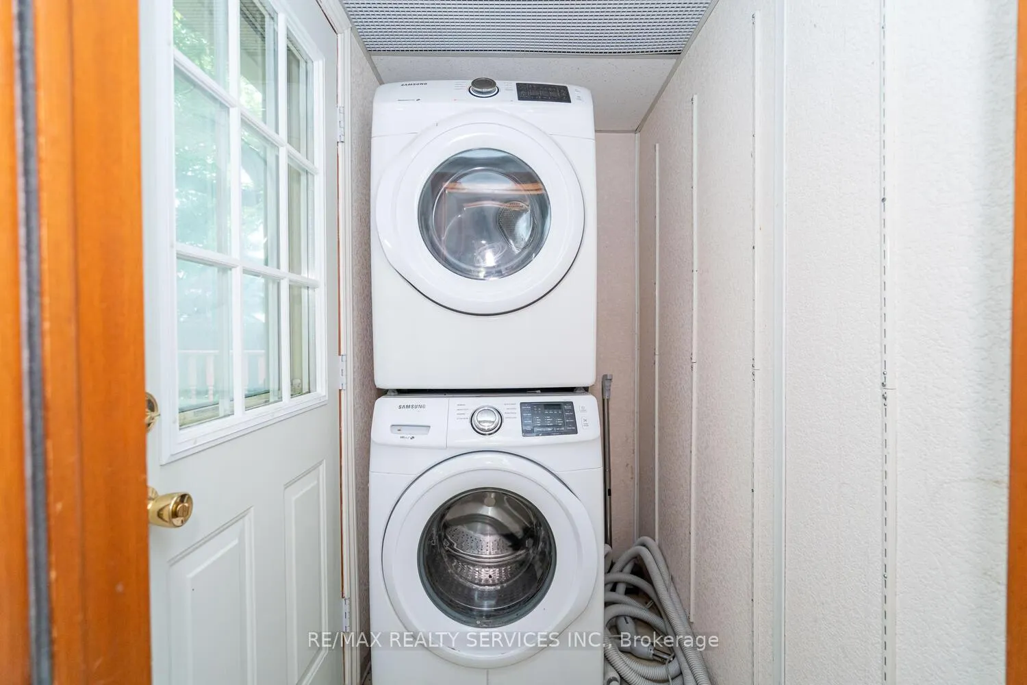 Photo 45 of 285 Thorncrest Drive, Waterloo, Lakeshore Village — HOMEH