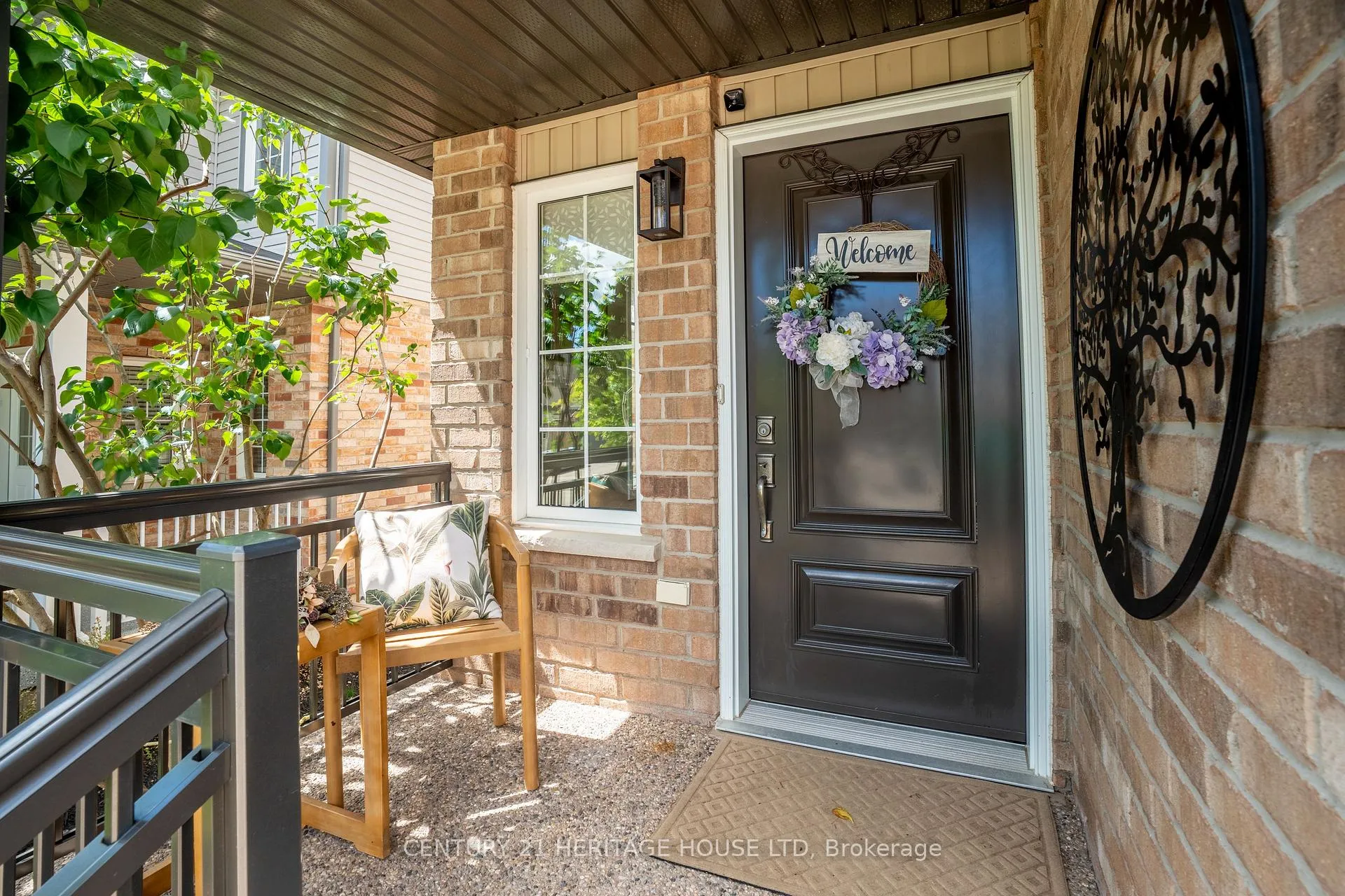 Photo 4 of 35 Parkvale Drive, Kitchener, Huron Park — HOMEH