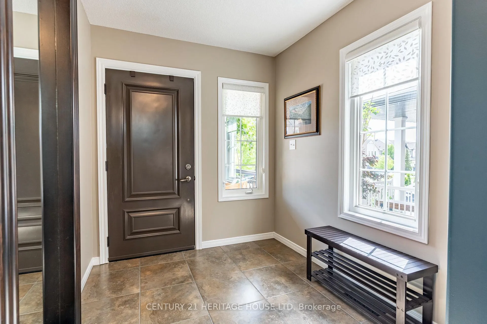Photo 5 of 35 Parkvale Drive, Kitchener, Huron Park — HOMEH