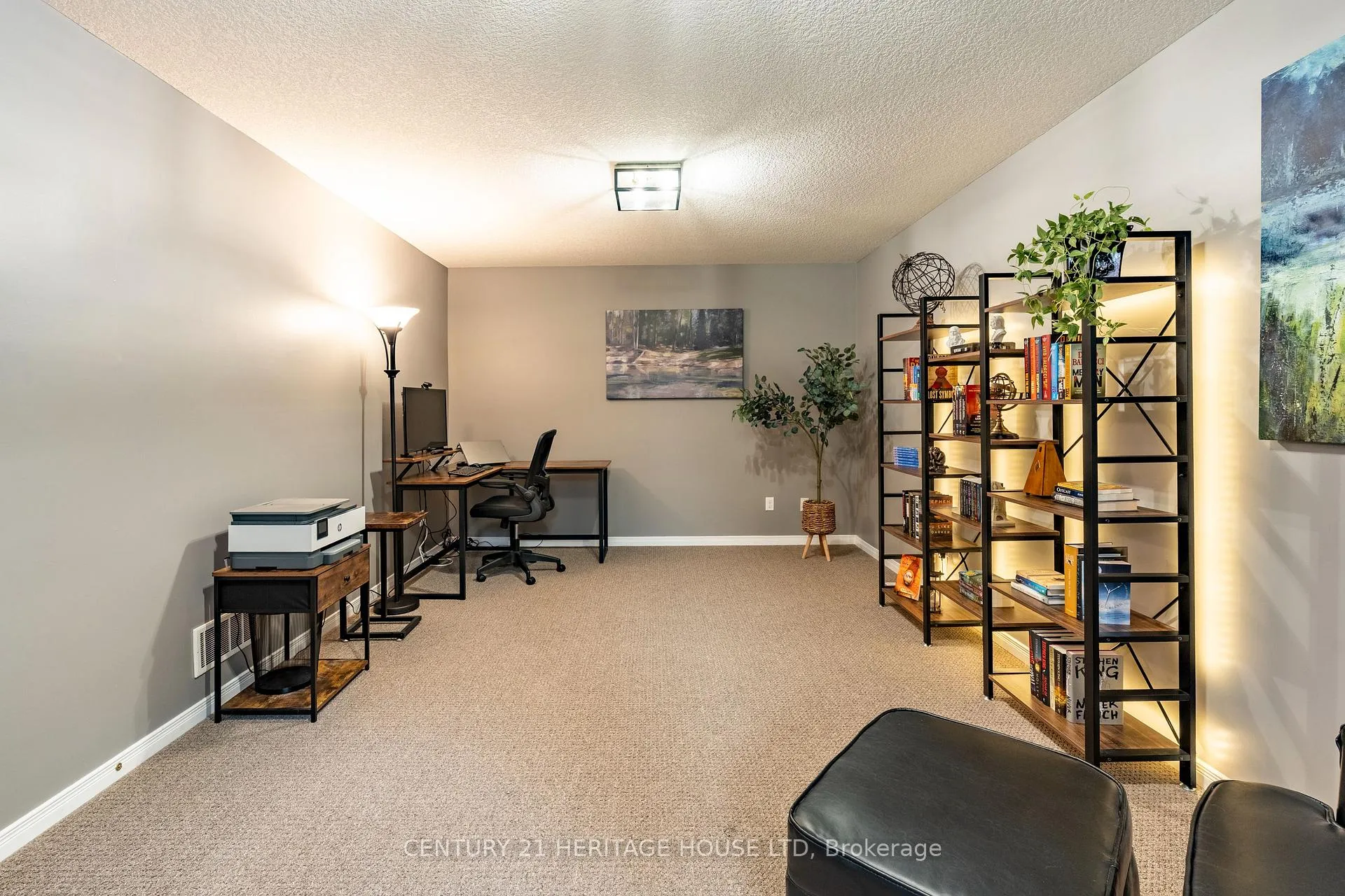 Photo 31 of 35 Parkvale Drive, Kitchener, Huron Park — HOMEH