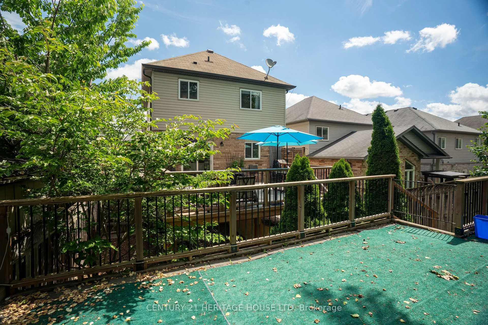 Photo 38 of 35 Parkvale Drive, Kitchener, Huron Park — HOMEH