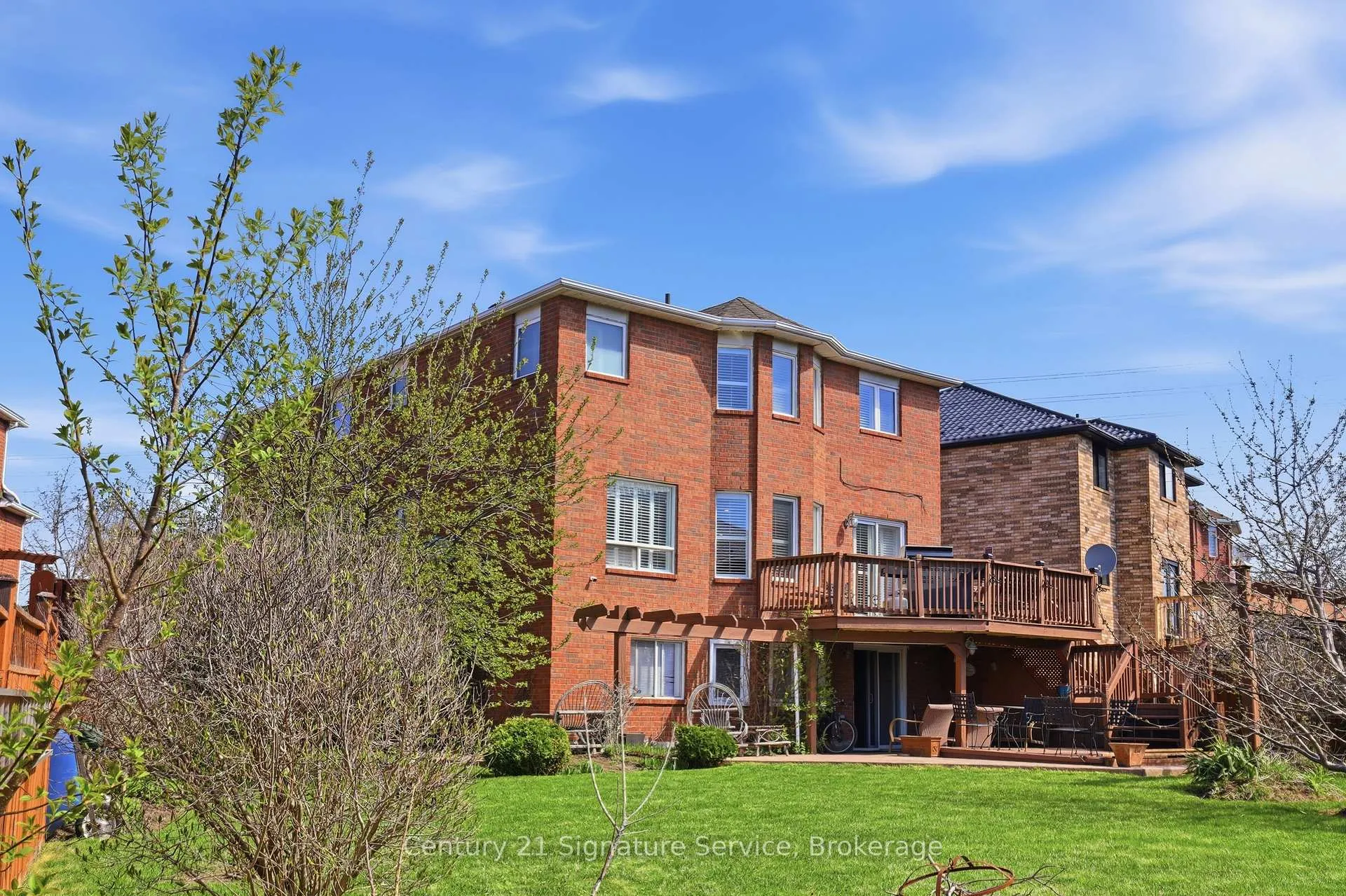 Photo 9 of 784 Avonshire Court, Mississauga, East Credit — HOMEH