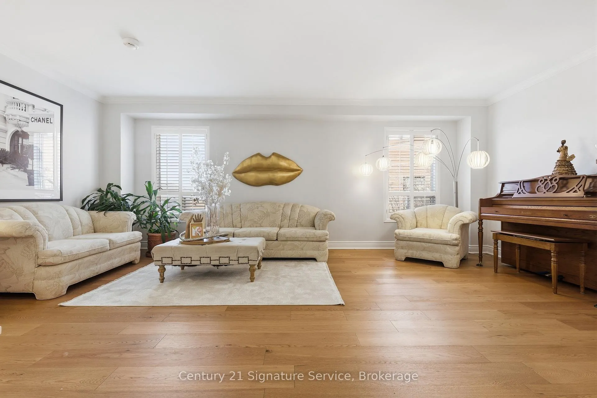 Photo 13 of 784 Avonshire Court, Mississauga, East Credit — HOMEH
