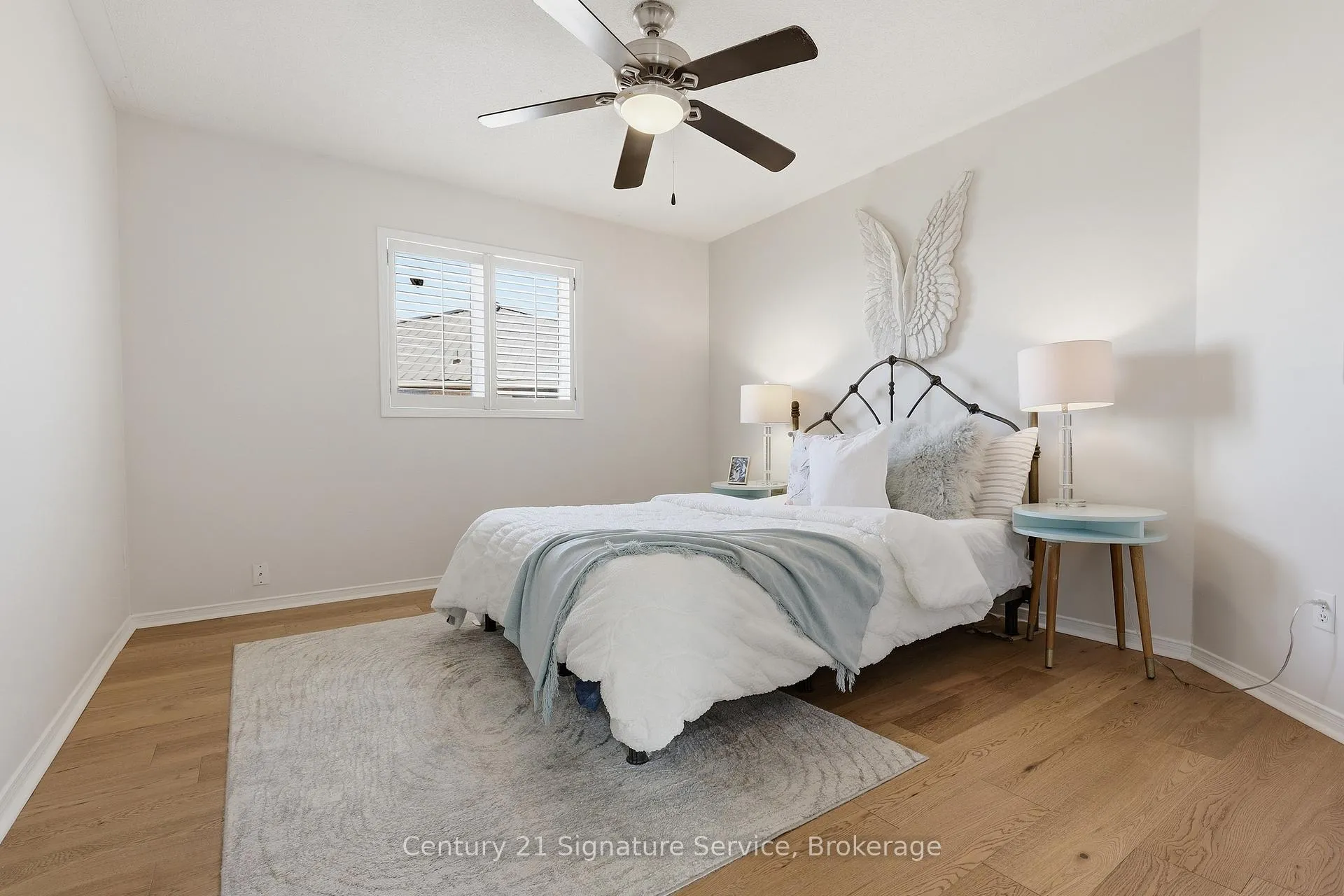 Photo 25 of 784 Avonshire Court, Mississauga, East Credit — HOMEH