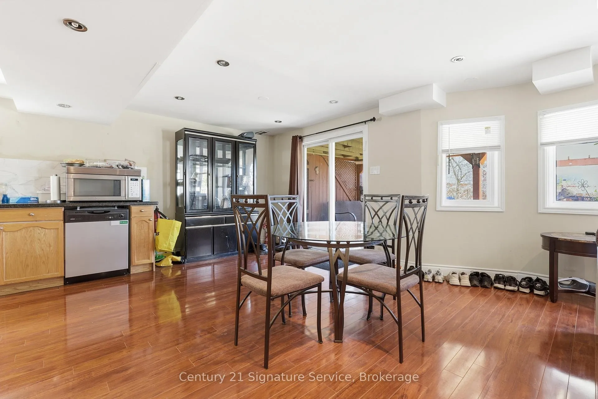 Photo 33 of 784 Avonshire Court, Mississauga, East Credit — HOMEH
