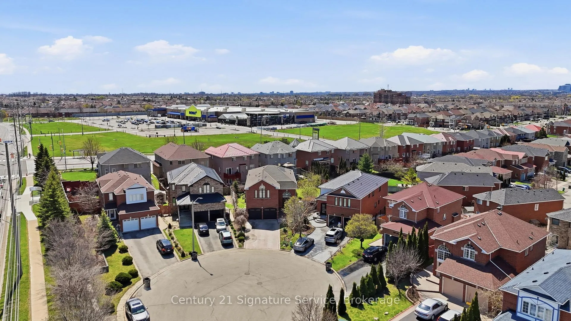 Photo 46 of 784 Avonshire Court, Mississauga, East Credit — HOMEH