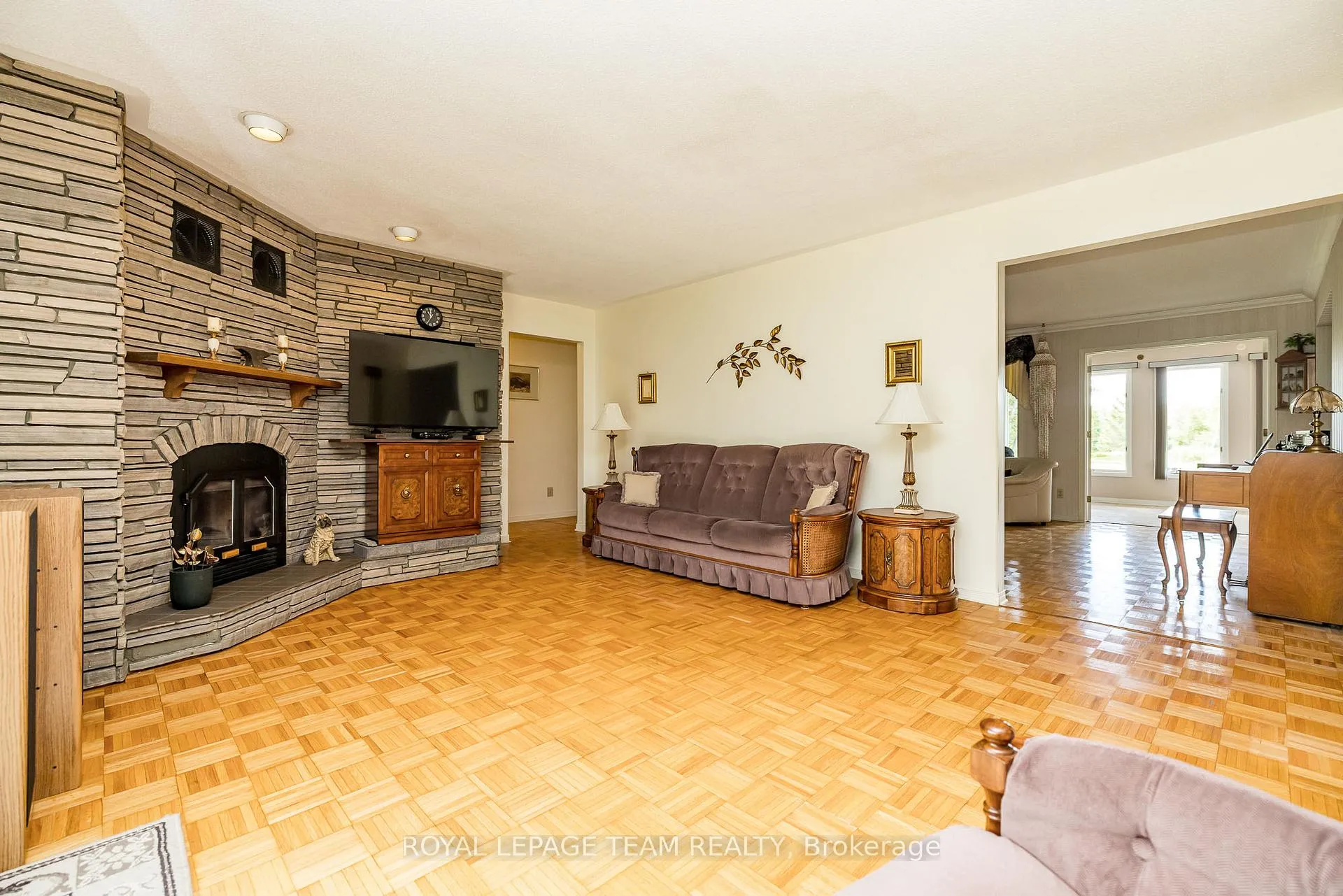 Photo 14 of 634 David Manchester Road, Ottawa, Huntley Ward (South West) — HOMEH