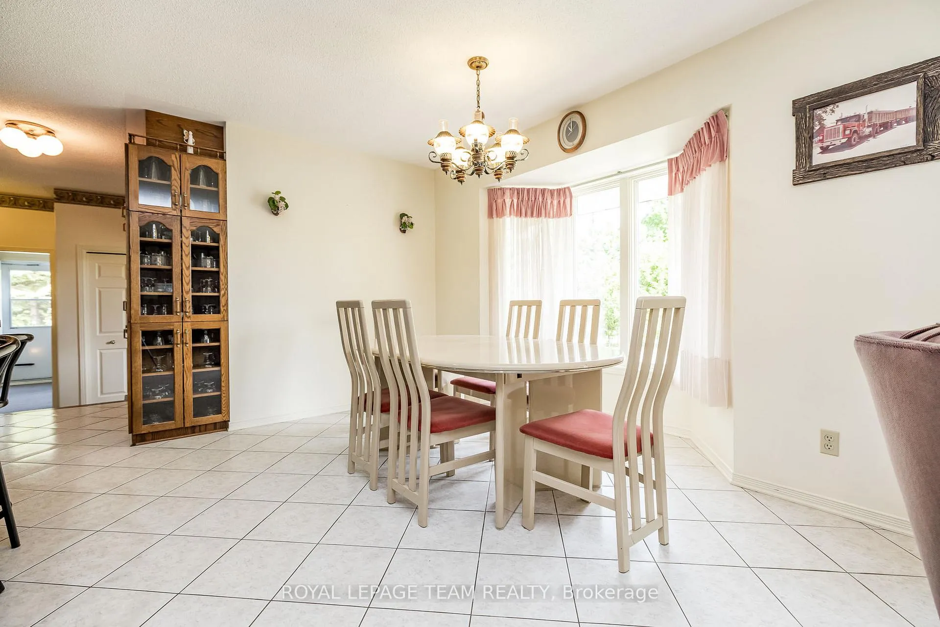 Photo 18 of 634 David Manchester Road, Ottawa, Huntley Ward (South West) — HOMEH